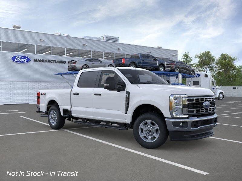 2026 Ford F-250 Super Duty XLT Crew Cab 4WD