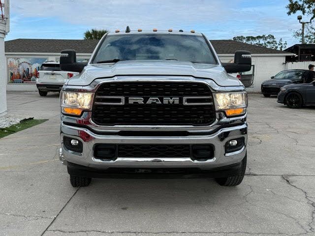 2024 RAM 3500 Big Horn Crew Cab LB DRW 4WD