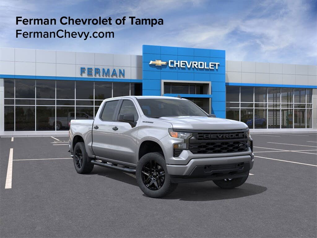 2026 Chevrolet Silverado 1500 Custom Crew Cab 4WD
