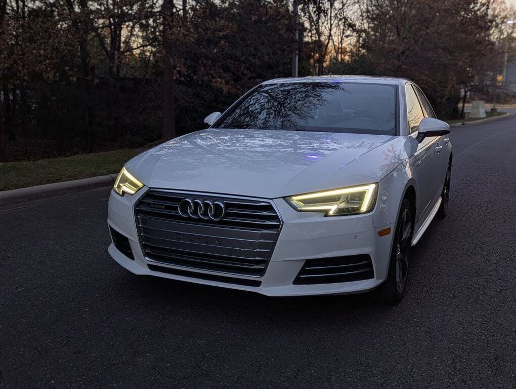 2017 Audi A4 2.0T quattro Premium Plus AWD