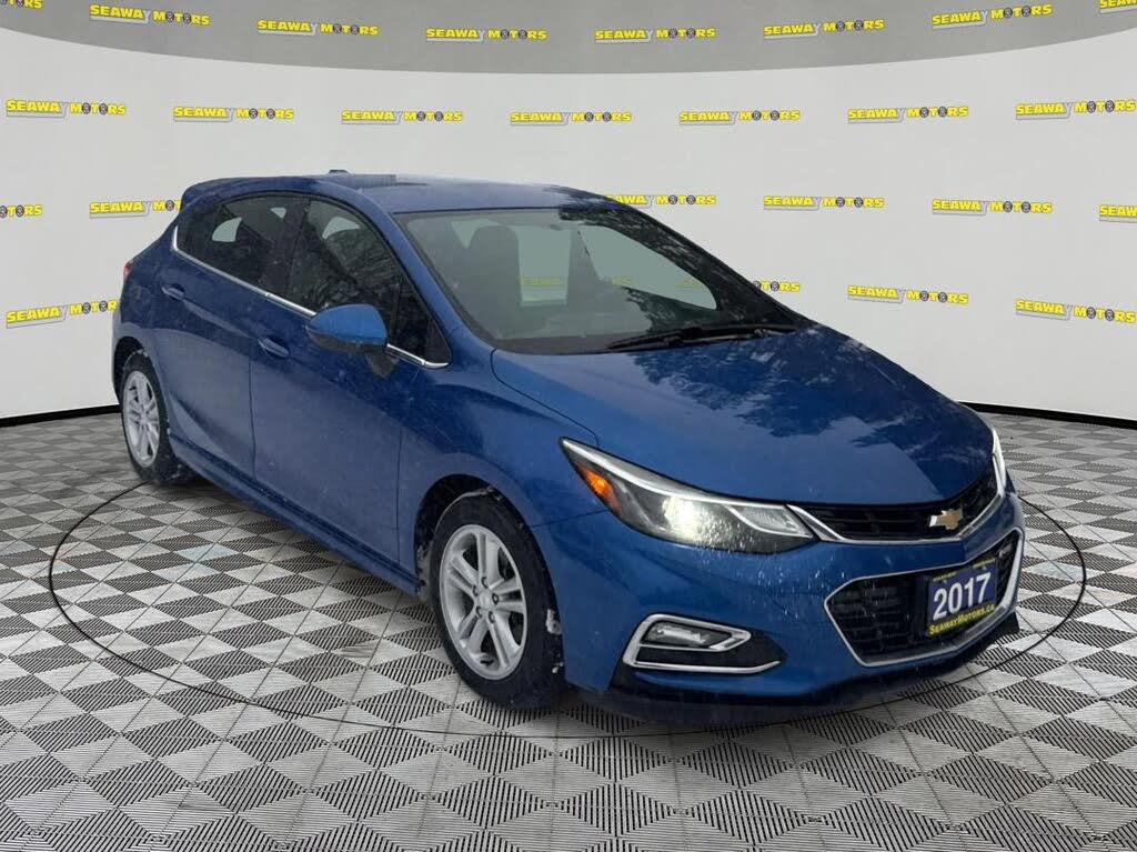 2017 Chevrolet Cruze LT Hatchback FWD