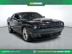 Dodge Challenger SXT RWD