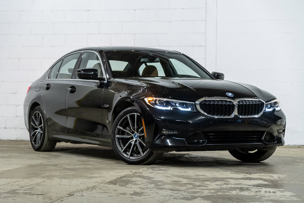 2022 BMW 3 Series 330e xDrive Hybrid Plug-in AWD