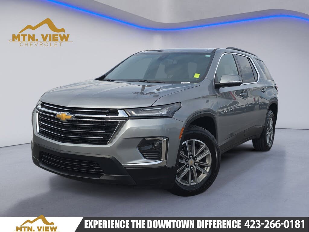 2023 Chevrolet Traverse LT Cloth FWD