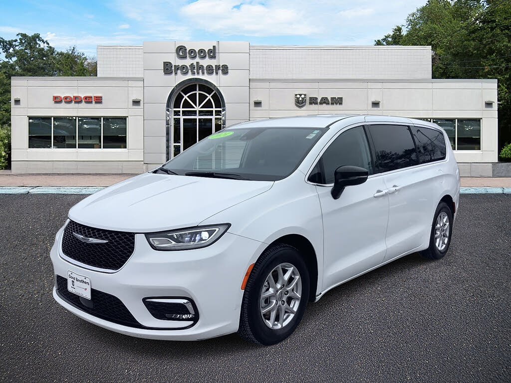 2024 Chrysler Pacifica Touring L FWD