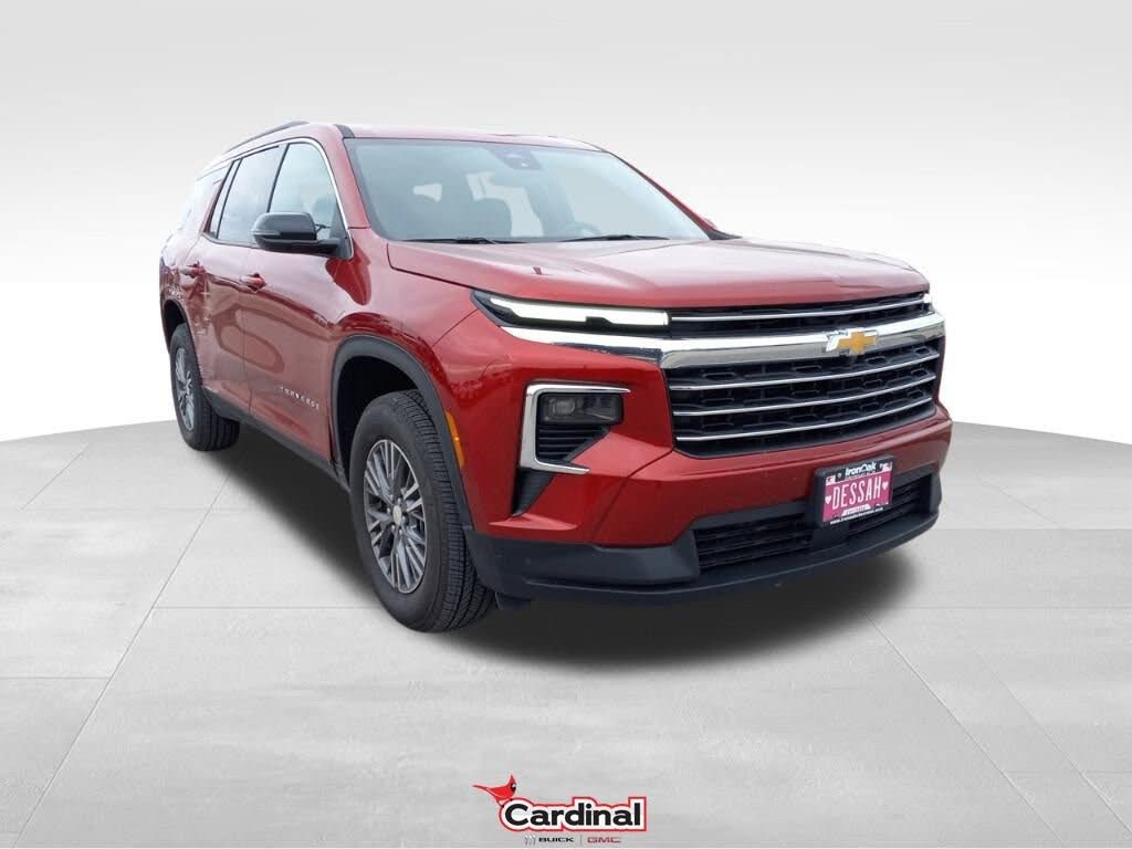 2025 Chevrolet Traverse LT FWD