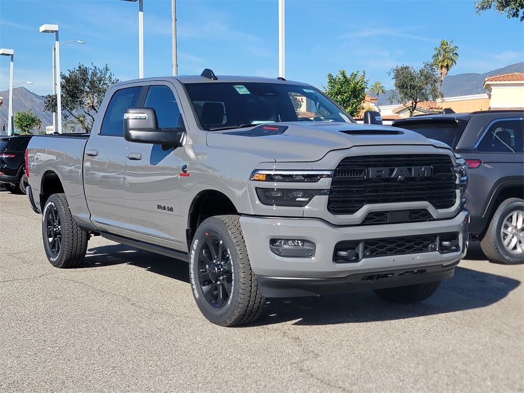 2026 RAM 2500 Laramie Crew Cab 4WD