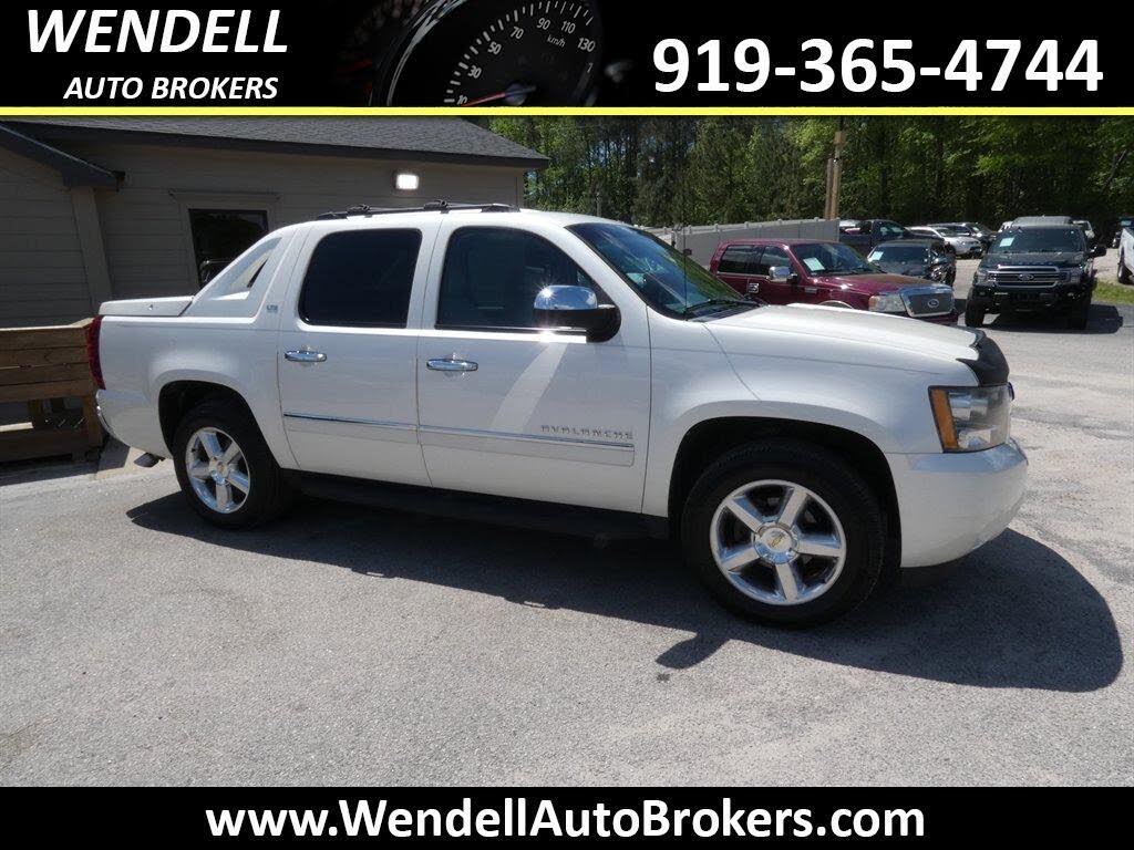 2012 Chevrolet Avalanche LTZ RWD