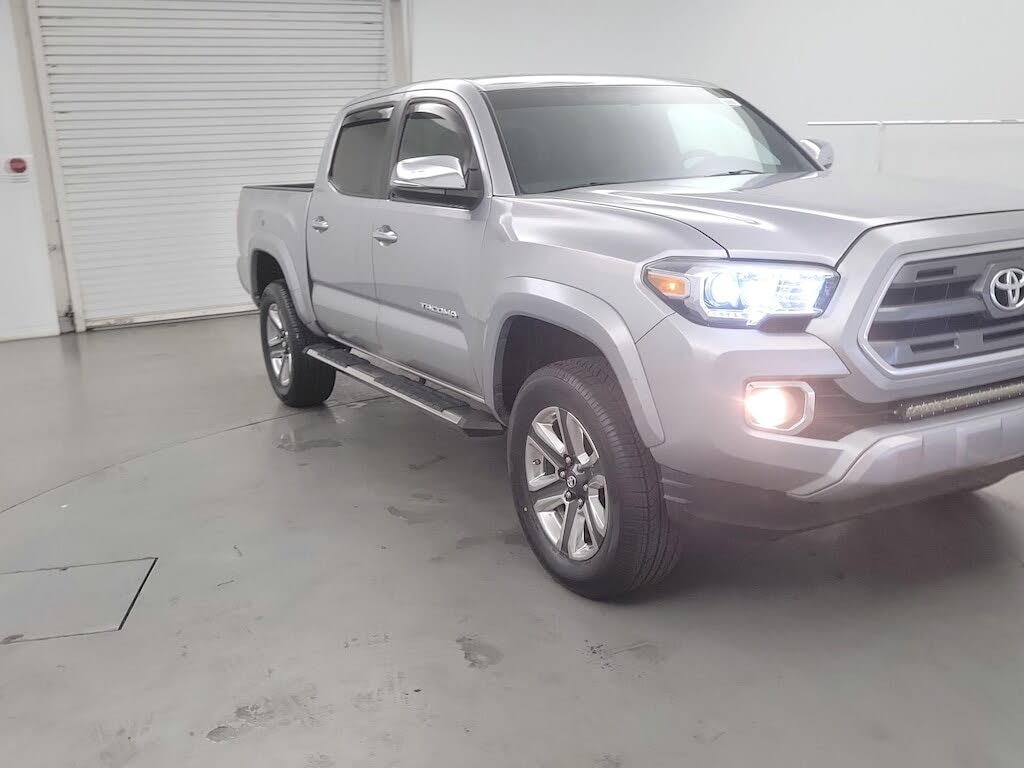 2017 Toyota Tacoma Limited V6 Double Cab 4WD