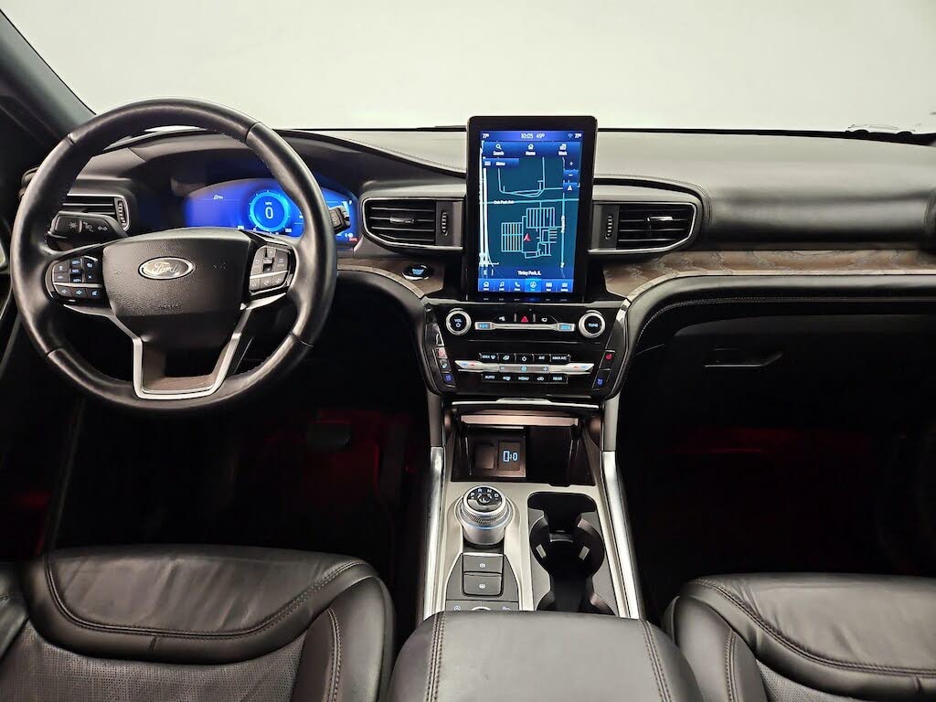 2022 Ford Explorer Platinum AWD