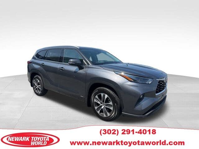 2022 Toyota Highlander Hybrid XLE AWD
