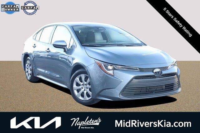2025 Toyota Corolla LE FWD