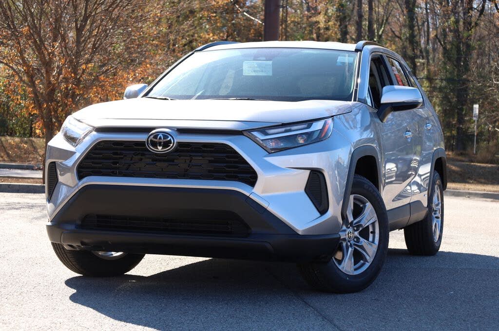 2025 Toyota RAV4 Hybrid XLE AWD