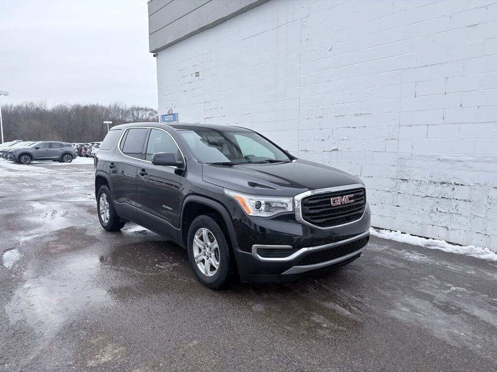 2017 GMC Acadia SLE-1 FWD