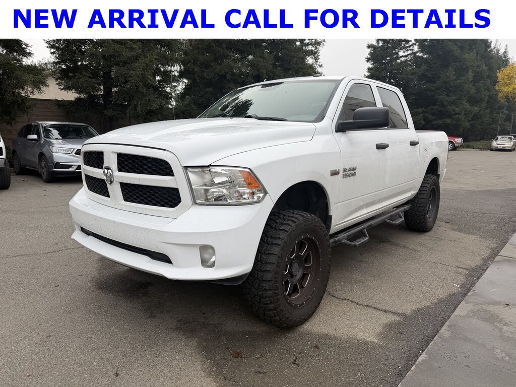 2017 RAM 1500 Express Crew Cab 4WD