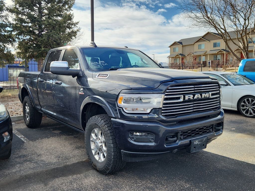 2020 RAM 3500 Laramie Crew Cab 4WD