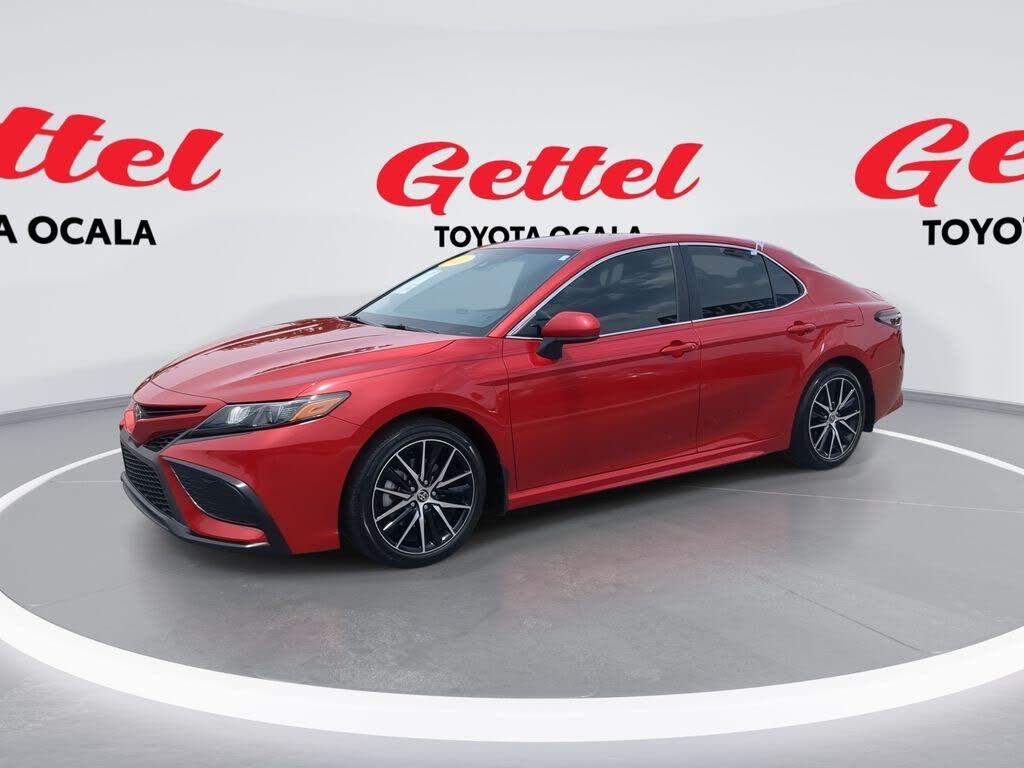 2021 Toyota Camry SE FWD