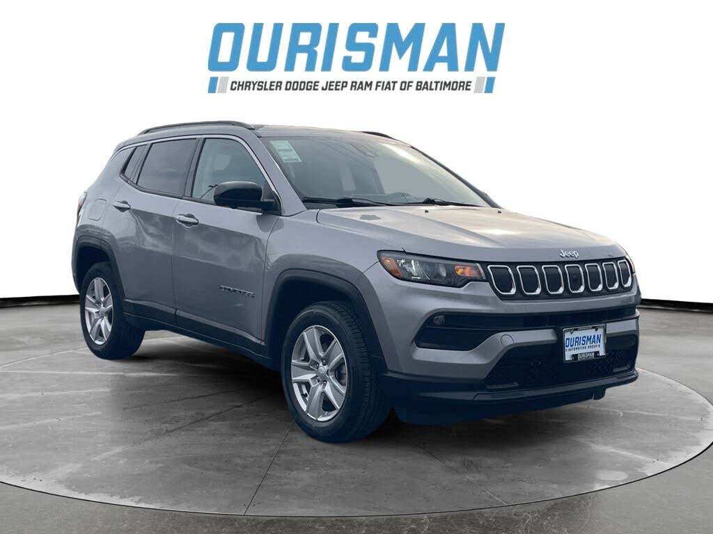 2022 Jeep Compass Latitude 4WD
