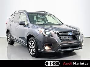 Subaru Forester Premium Crossover AWD