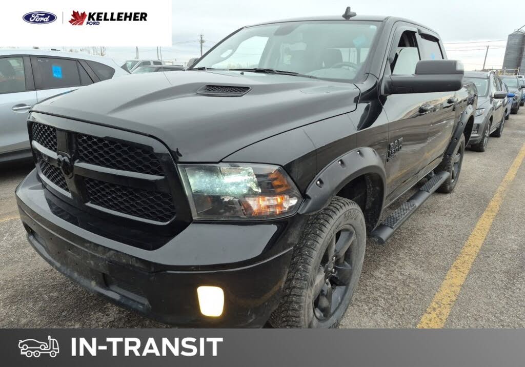 RAM 1500 Classic SLT Crew Cab 4WD 2023