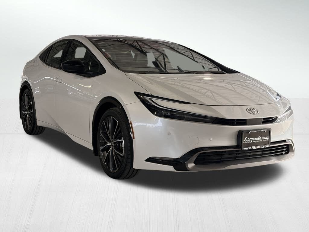 2023 Toyota Prius XLE FWD