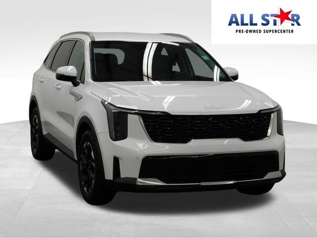 2024 Kia Sorento S FWD