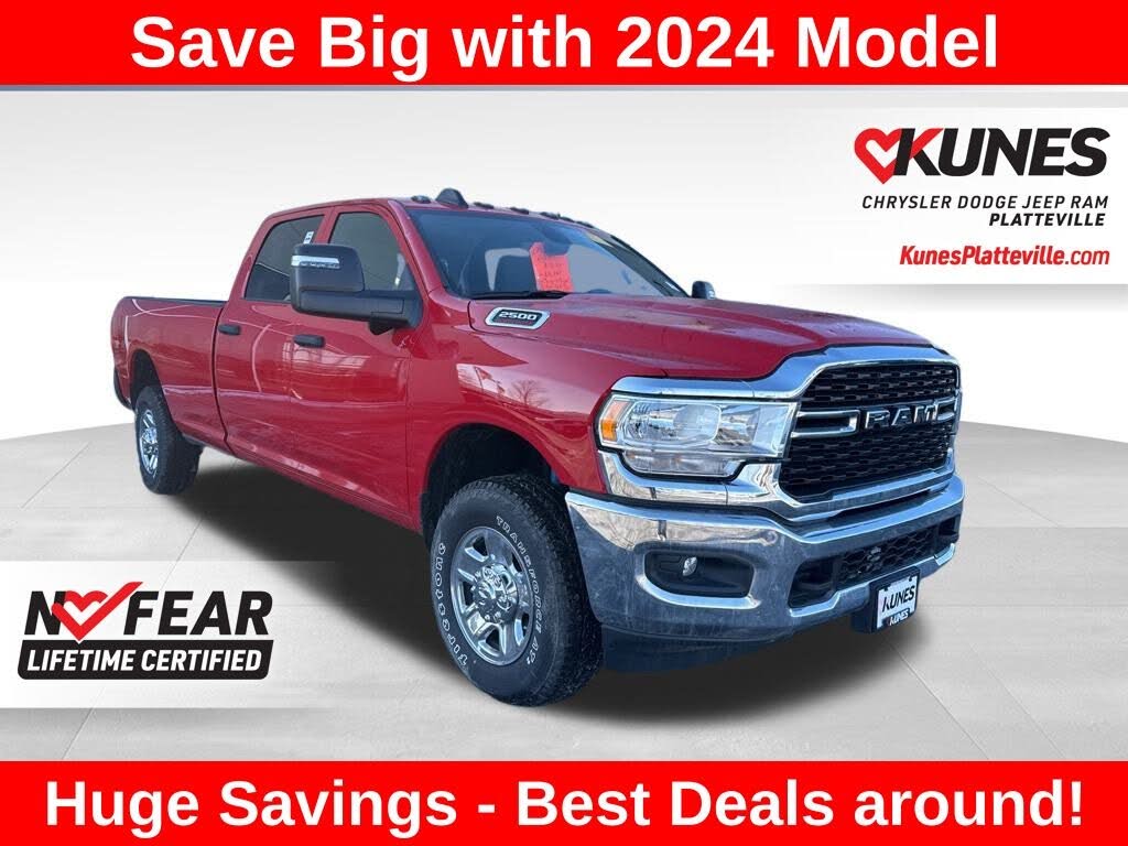 2024 RAM 2500 Tradesman Crew Cab LB 4WD