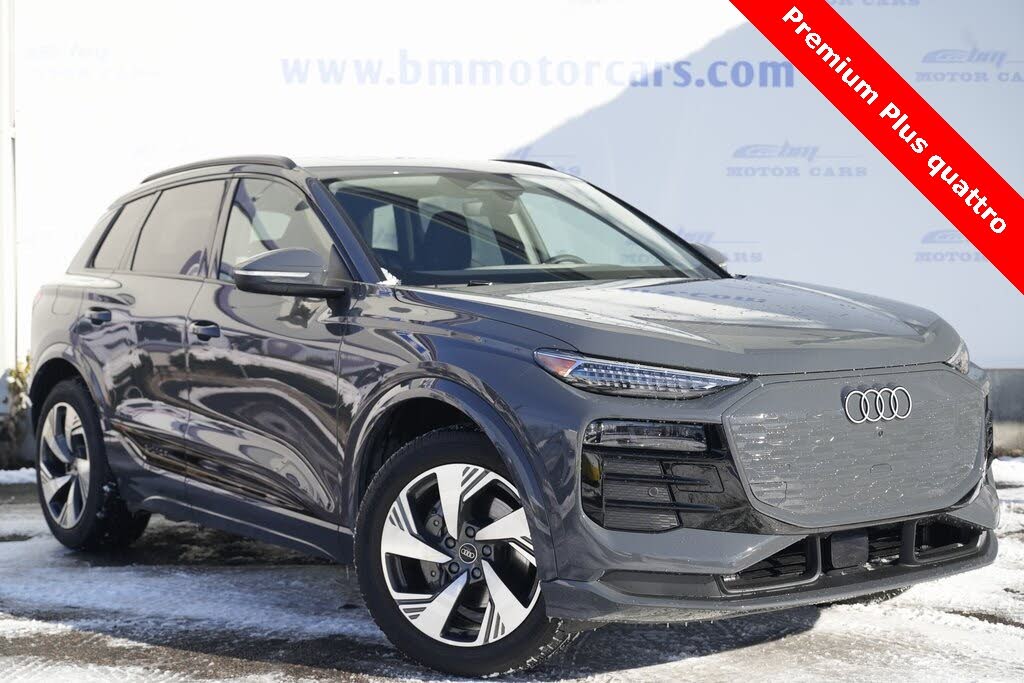 2025 Audi Q6 e-tron quattro Premium Plus