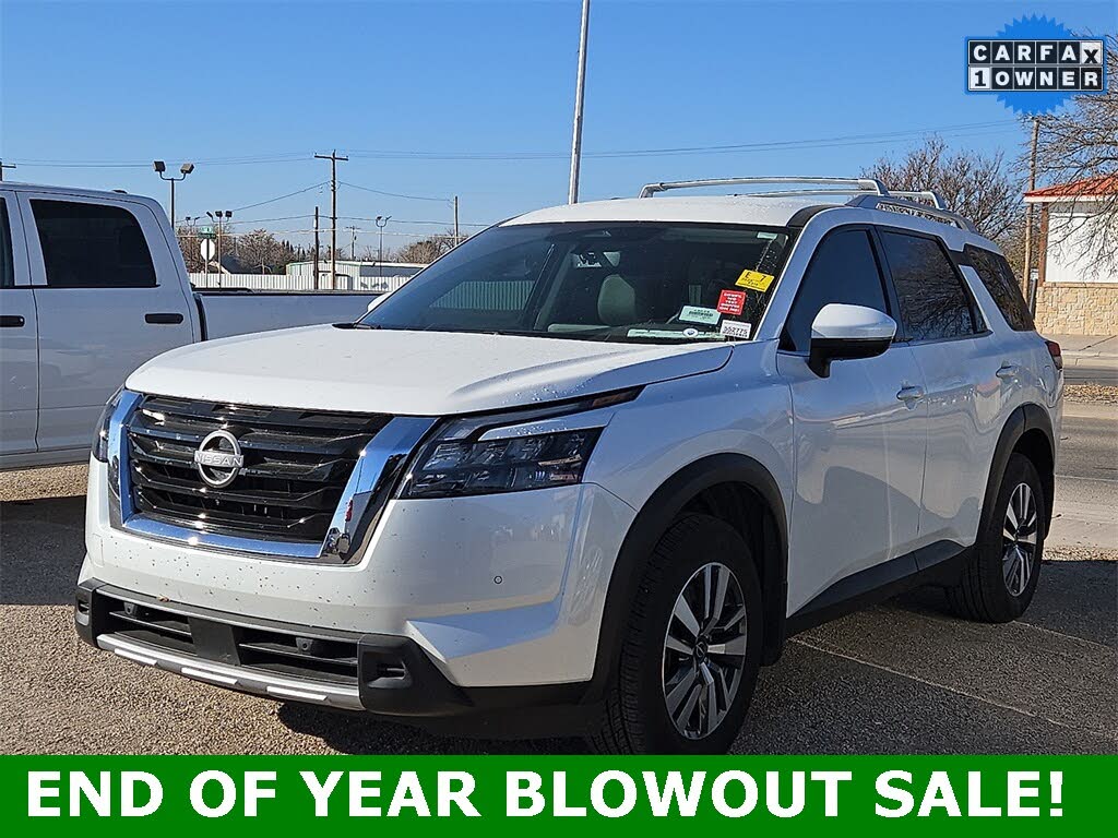 2025 Nissan Pathfinder SL 4WD