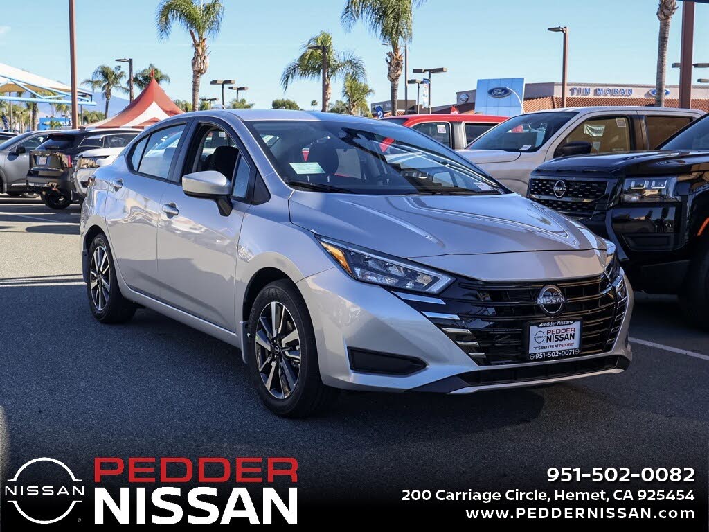 2025 Nissan Versa SV FWD