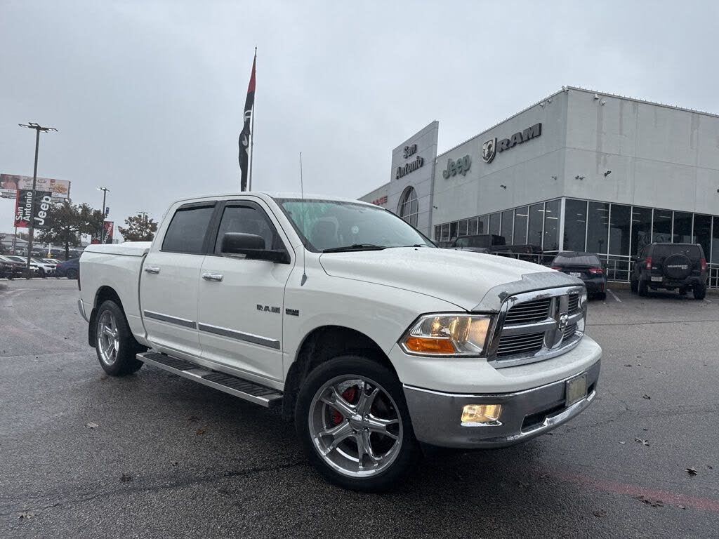 2009 Dodge RAM 1500 SLT Crew Cab RWD