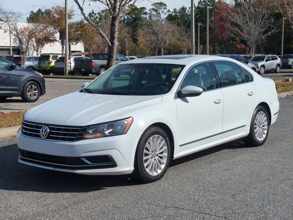 2017 Volkswagen Passat 1.8T SE
