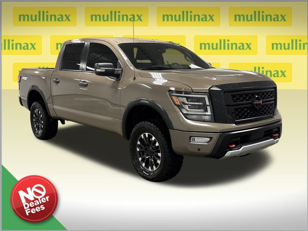 2021 Nissan Titan PRO-4X Crew Cab 4WD