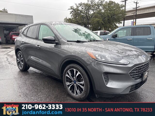 2022 Ford Escape SE FWD