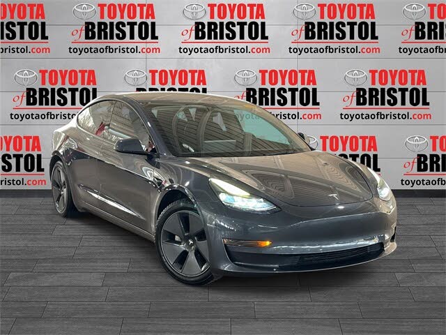 2022 Tesla Model 3 RWD