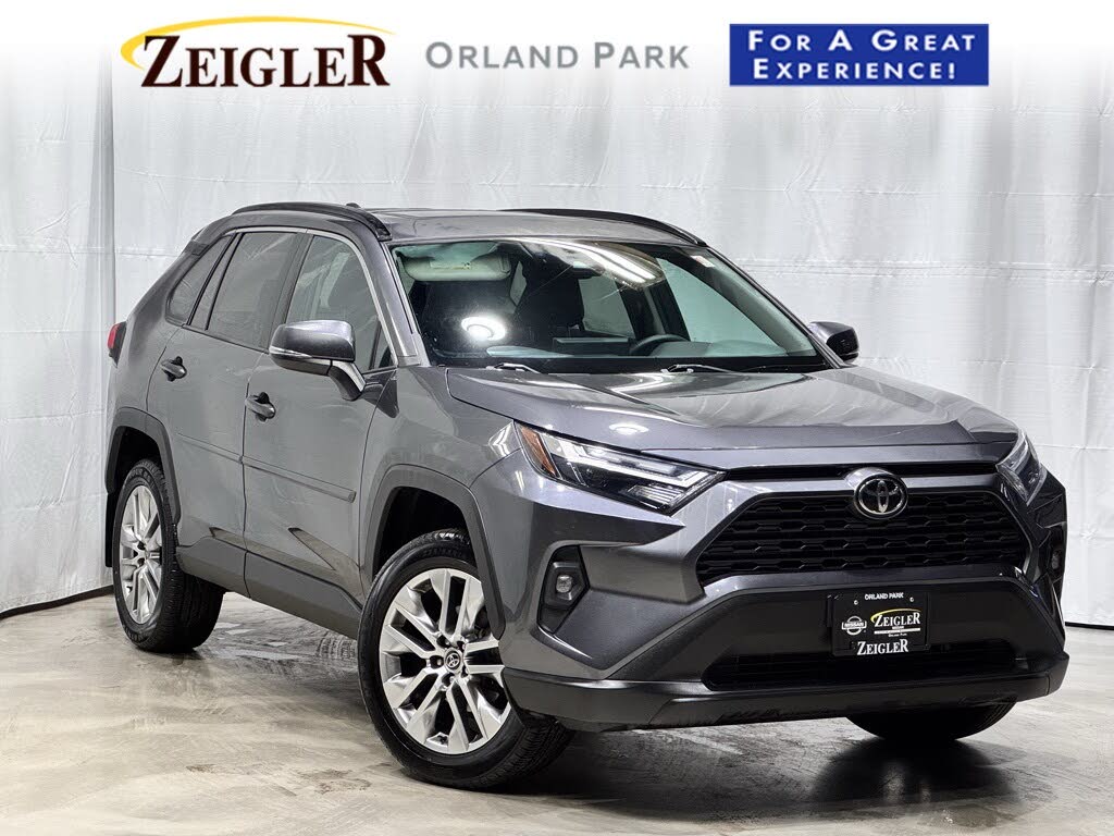2023 Toyota RAV4 XLE Premium FWD