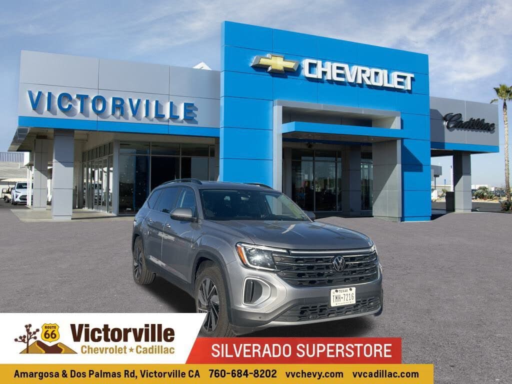 2024 Volkswagen Atlas SE FWD with Technology