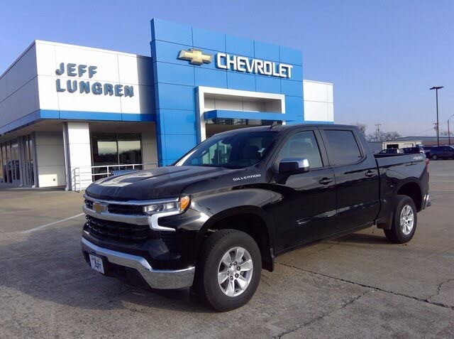 2025 Chevrolet Silverado 1500 LT Crew Cab 4WD
