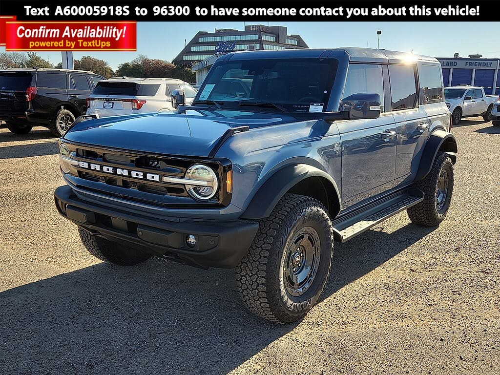 2025 Ford Bronco Outer Banks 4-Door 4WD