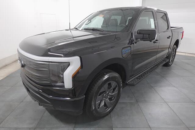 2025 Ford F-150 Lightning Lariat SuperCrew AWD