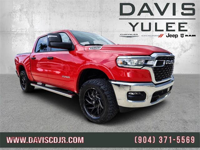 2025 RAM 1500 Big Horn Crew Cab 4WD