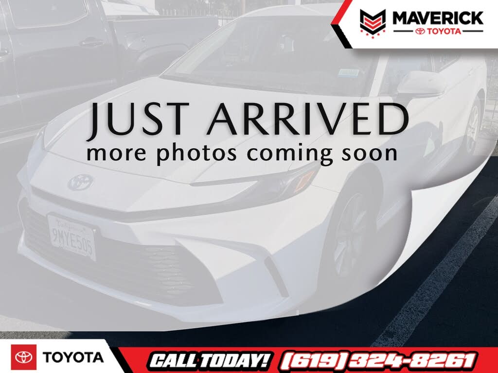 2025 Toyota Camry LE FWD