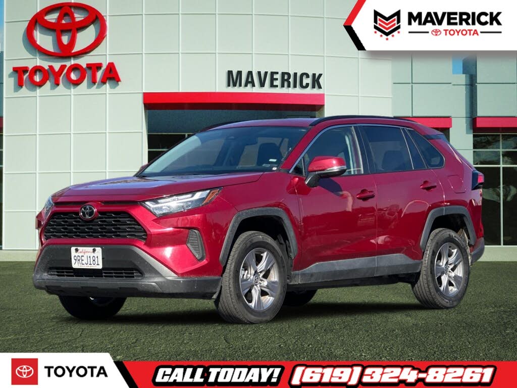 2025 Toyota RAV4 XLE FWD