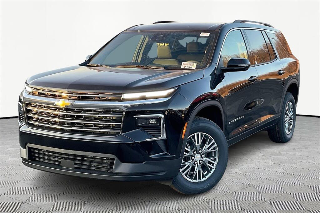 2026 Chevrolet Traverse LT FWD