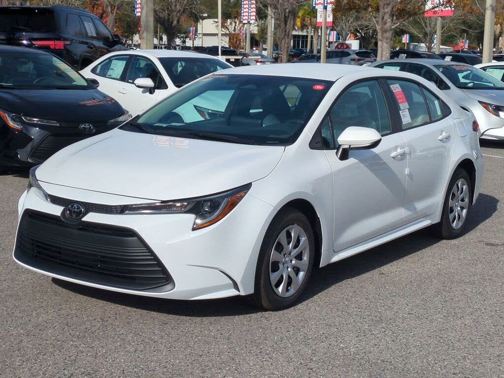 2026 Toyota Corolla LE FWD