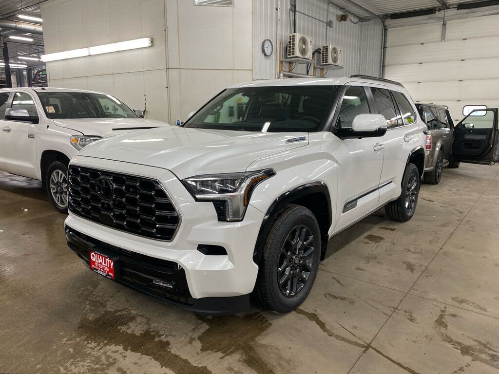 2026 Toyota Sequoia Platinum 4WD