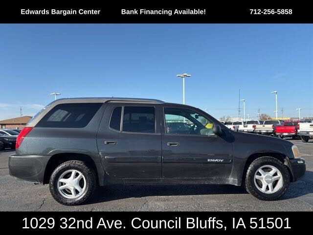 2004 GMC Envoy XUV 4 Dr SLE 4WD SUV