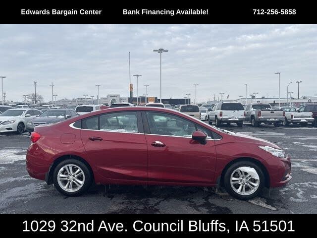 2017 Chevrolet Cruze LT Sedan FWD