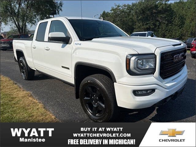 2018 GMC Sierra 1500 Base Double Cab 4WD