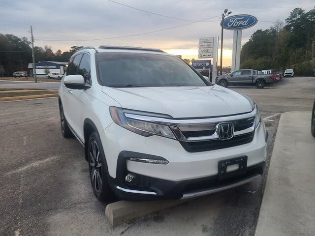 2021 Honda Pilot Touring FWD